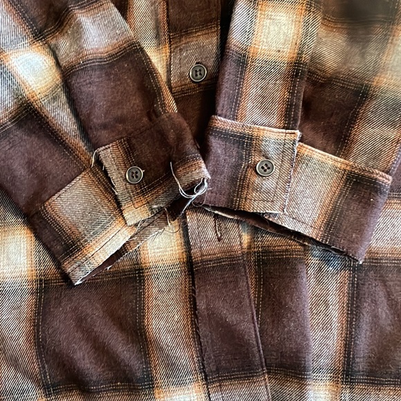 Oversized plaid tunic length button up - Picture 2 of 5